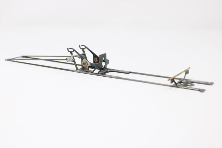 Genesis Inline Chassis JDS Racing Slot Car Parts Wheels, Chassis